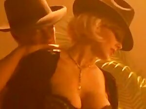 Julia Ann - Retro Style